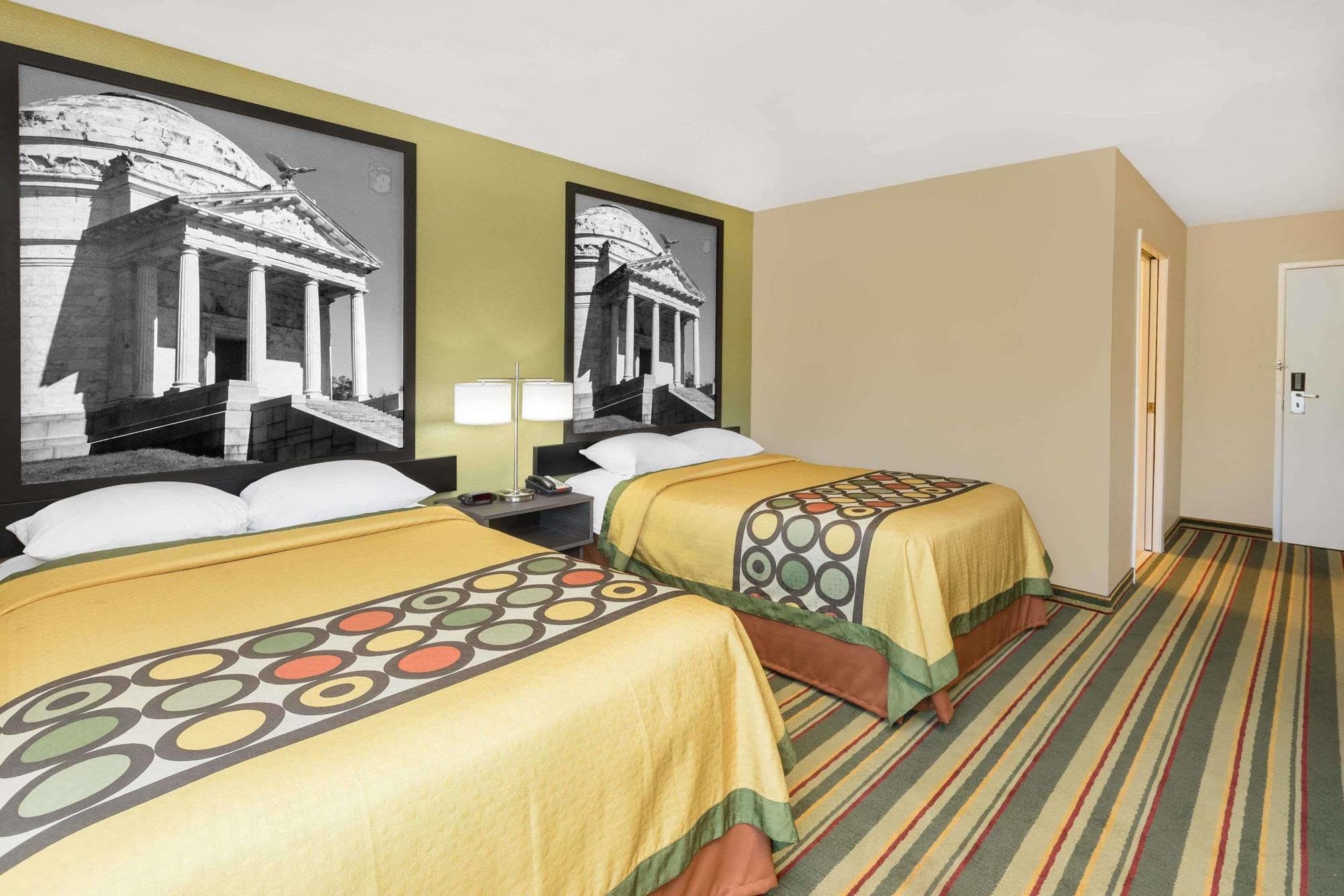 Super 8 By Wyndham Vicksburg Motel Exterior photo